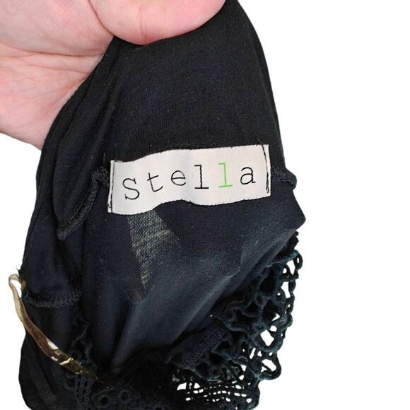 Stella Halter Lace Spring Maxi Dress - Picture 5 of 7